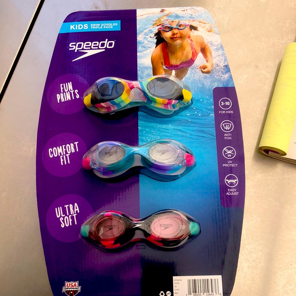 Speedo kids swim goggles 3 ok